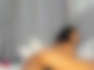 Hot-Mamacitah's Live Sex Cam Show