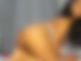 Hot-Mamacitah's Live Sex Cam Show