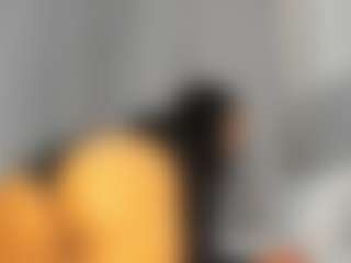 Hot-Mamacitah's Live Sex Cam Show