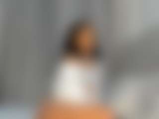 Hot-Mamacitah's Live Sex Cam Show