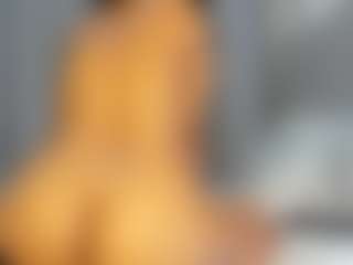 Hot-Mamacitah's Live Sex Cam Show