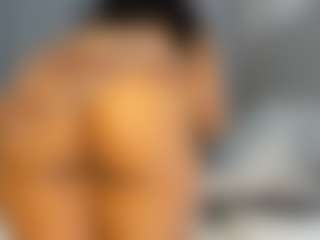 Hot-Mamacitah's Live Sex Cam Show