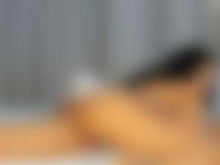 Hot-Mamacitah's Live Sex Cam Show