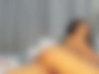 Hot-Mamacitah's Live Sex Cam Show