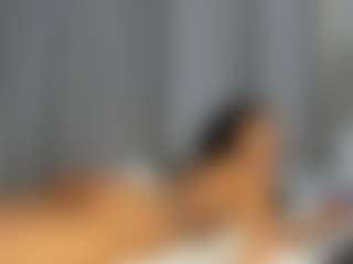 Hot-Mamacitah's Live Sex Cam Show
