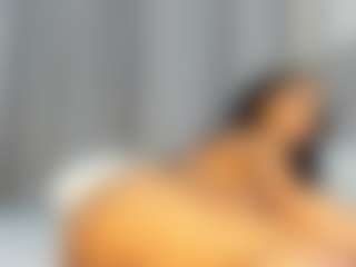 Hot-Mamacitah's Live Sex Cam Show