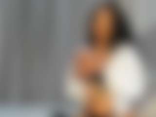 Hot-Mamacitah's Live Sex Cam Show