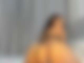 Hot-Mamacitah's Live Sex Cam Show