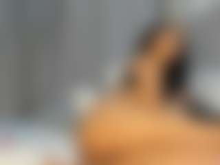 Hot-Mamacitah's Live Sex Cam Show