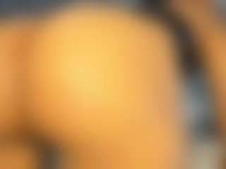 Hot-Mamacitah's Live Sex Cam Show