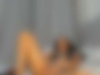 Hot-Mamacitah's Live Sex Cam Show