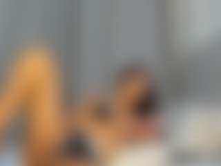 Hot-Mamacitah's Live Sex Cam Show