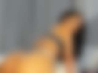 Hot-Mamacitah's Live Sex Cam Show