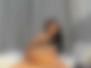 Hot-Mamacitah's Live Sex Cam Show