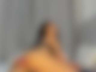 Hot-Mamacitah's Live Sex Cam Show