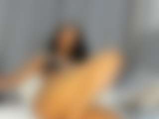 Hot-Mamacitah's Live Sex Cam Show