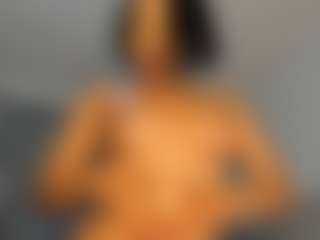 Hot-Mamacitah's Live Sex Cam Show