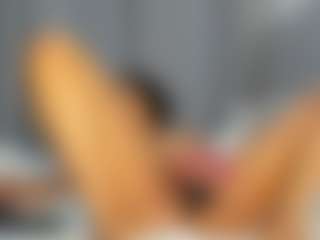 Hot-Mamacitah's Live Sex Cam Show