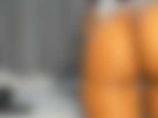 Hot-Mamacitah's Live Sex Cam Show