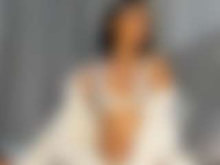 Hot-Mamacitah's Live Sex Cam Show