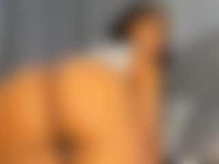 Hot-Mamacitah's Live Sex Cam Show