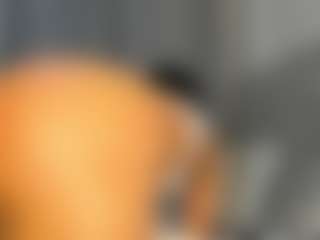 Hot-Mamacitah's Live Sex Cam Show