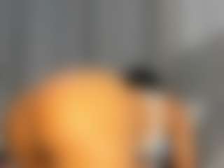 Hot-Mamacitah's Live Sex Cam Show