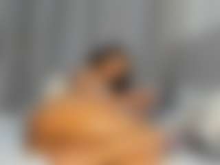 Hot-Mamacitah's Live Sex Cam Show