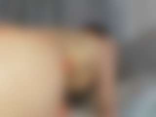 Hot-Mamacitah's Live Sex Cam Show