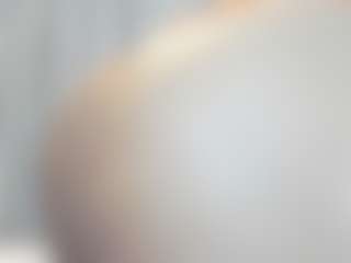 Hot-Mamacitah's Live Sex Cam Show