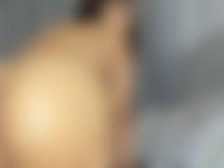 Hot-Mamacitah's Live Sex Cam Show
