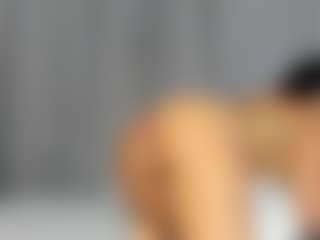 Hot-Mamacitah's Live Sex Cam Show