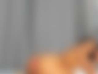 Hot-Mamacitah's Live Sex Cam Show