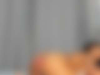 Hot-Mamacitah's Live Sex Cam Show