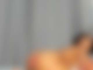 Hot-Mamacitah's Live Sex Cam Show