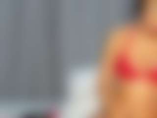 Hot-Mamacitah's Live Sex Cam Show