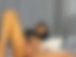 Live cam show with Hot-Mamacitah - Petite on Camsoda