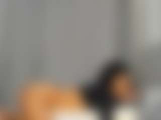 Hot-Mamacitah's Live Sex Cam Show