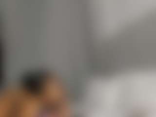Live cam show with Hot-Mamacitah - Skinny on Camiplay Live