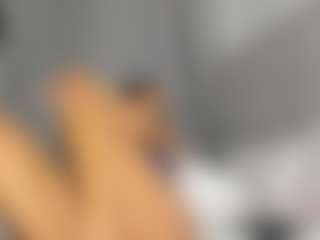 Hot-Mamacitah's Live Sex Cam Show