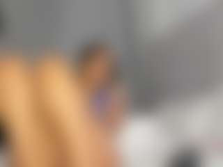 Hot-Mamacitah's Live Sex Cam Show