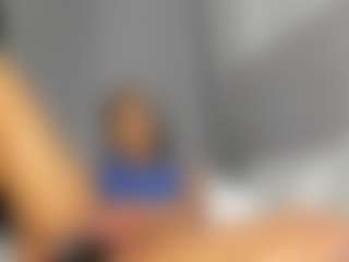 Hot-Mamacitah's Live Sex Cam Show