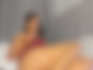 Hot-Mamacitah's Live Sex Cam Show