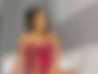 Hot-Mamacitah's Live Sex Cam Show