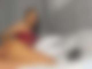 Hot-Mamacitah's Live Sex Cam Show