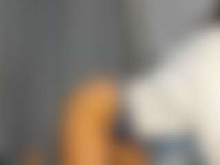 Live cam show with Hot-Mamacitah - Skinny on Uber Horny