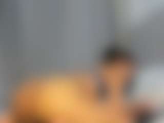 Hot-Mamacitah's Live Sex Cam Show