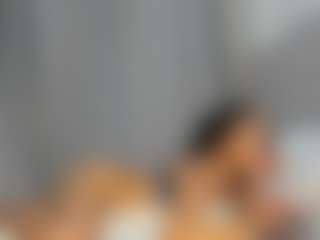 Hot-Mamacitah's Live Sex Cam Show