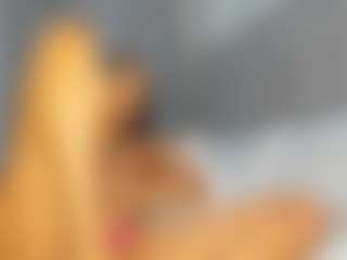Hot-Mamacitah's Live Sex Cam Show