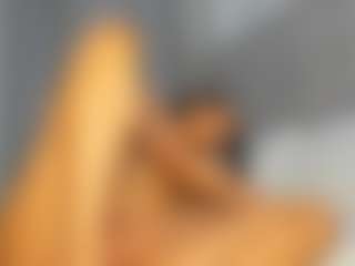 Hot-Mamacitah's Live Sex Cam Show